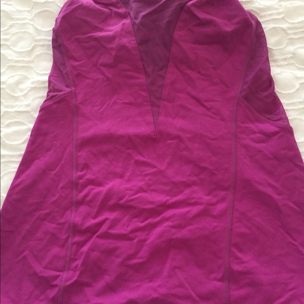 Lululemon top